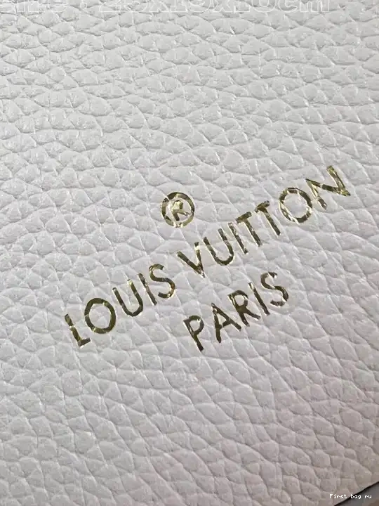 First bag ru Lock Go LOUIS & VUITTON 0530